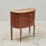 1550 7260 CHEST OF DRAWERS